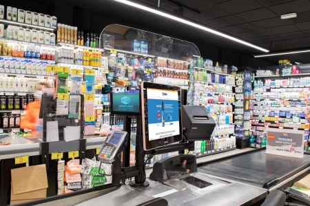 Soportes y soluciones para puntos de venta de supermercados